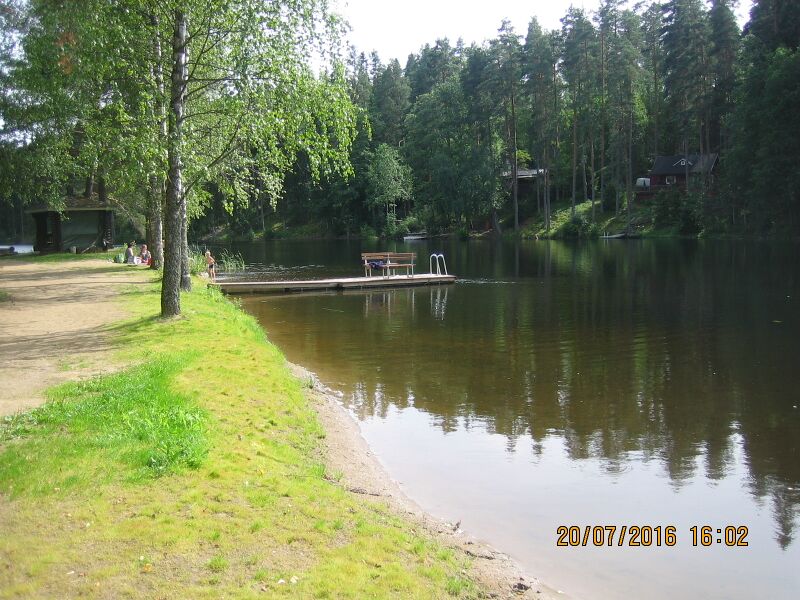 Tiedosto:Sarkeman uimaranta 2.JPG