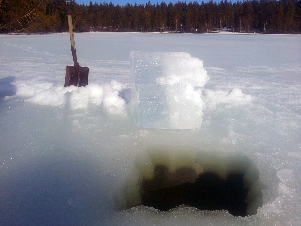 Välijärven-jäätilanne 20140417.png