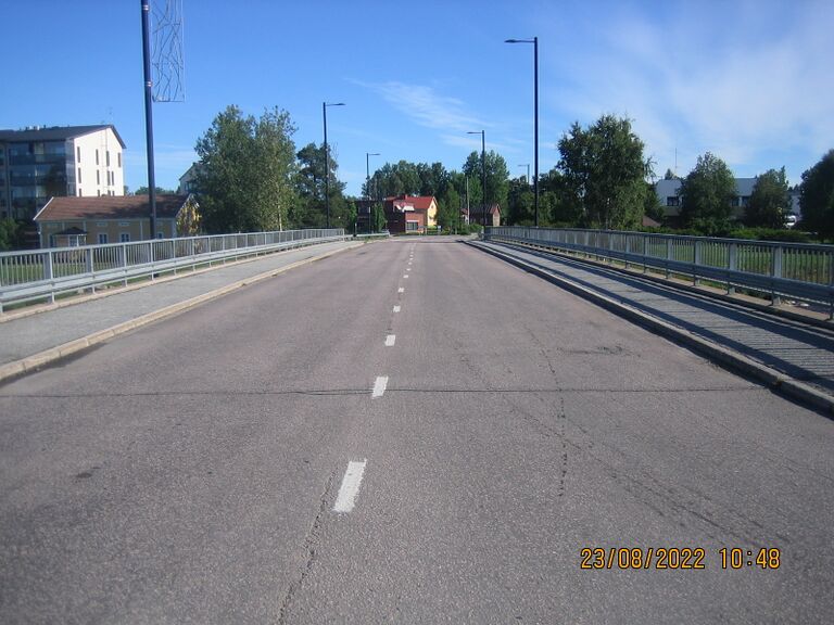 Saarisilta eteläpäästä.JPG