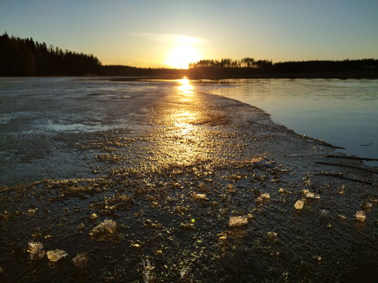 Hulkkianjärvi (11.006.1.014)-Havainnot-ObsIMG-202404122000-661978c5bebef.png