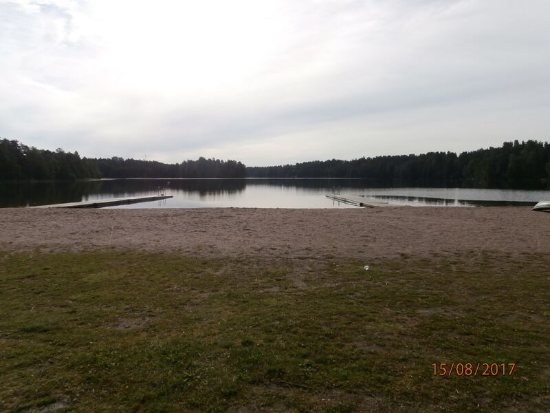 Tiedosto:Moysan uimaranta Joutjarvi.JPG