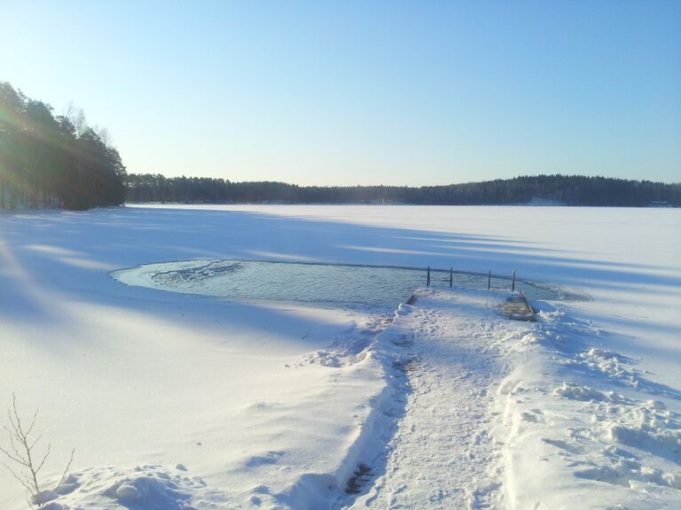 Eerikkilän avanto 20130310.jpg