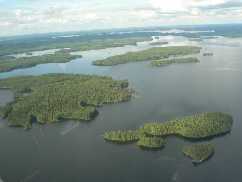 Tiedosto:13 4 Juojärvi, alinna Rapasalo ja Pieni Rapasalo.JPG