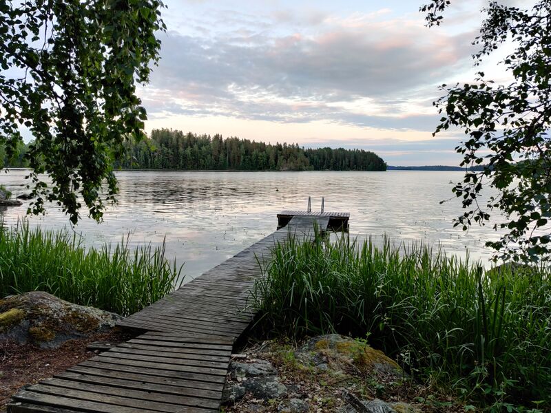 Tiedosto:Pyhäjärvi (35.211.1.001)-Kaakilanniemi, Kuttusaaren kohdalla-ObsIMG-202006211504-21.jpg