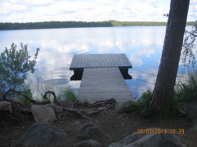 Iso-Kahtava laituri.JPG