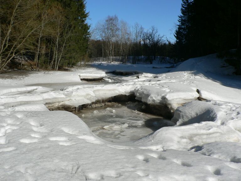 Matarinkosken jäitä 02 04 2013.JPG