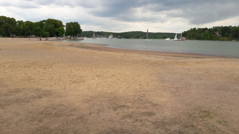 Tiedosto:Satama ja Ruissalon salmet-Ruissalon kansanpuisto-ObsIMG-201707281442-98.jpg