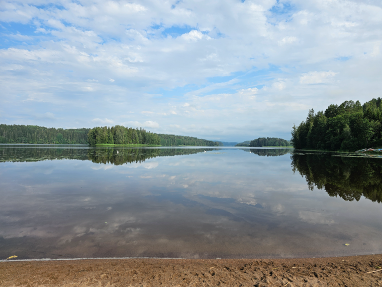 Pitkäjärvi (23.071.1.001)-Nummen uimaranta-ObsIMG-202507130930-68748ff97ac26.png