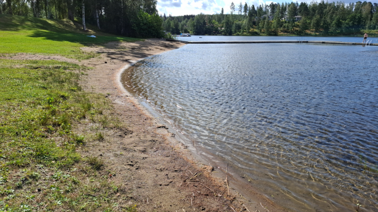 Rautavesi (14.831.1.001)-Valtakunnallinen sinileväseuranta (Angesselkä, Joutsan uimaranta)-ObsIMG-202508061056-1754467028782.png