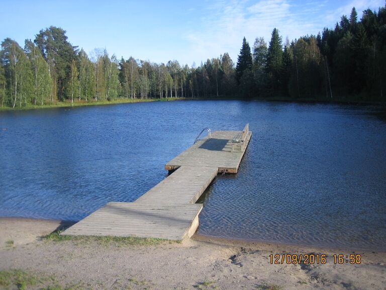 Liinalammin laituri.JPG