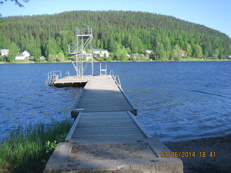 Uimalanniemi hyppytorni.JPG