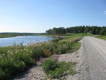 Korotettua Haapalantietä ja ruopattua järveä ennen vedenpinnan nostoa.