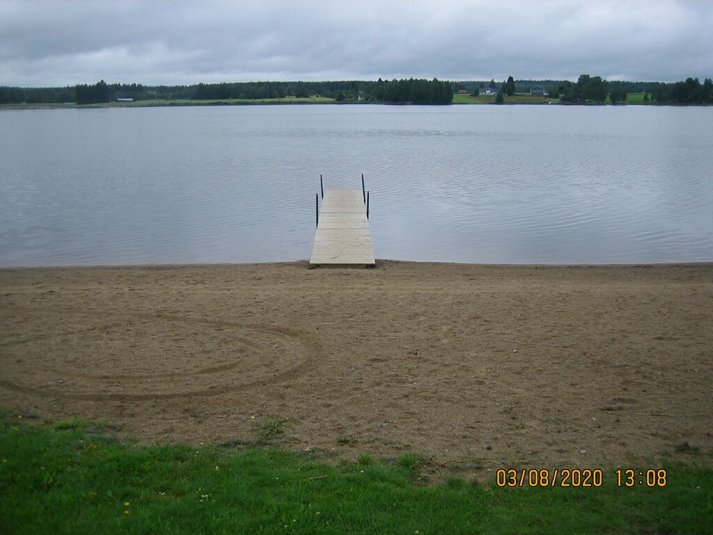 Pesapallokentan ranta.JPG