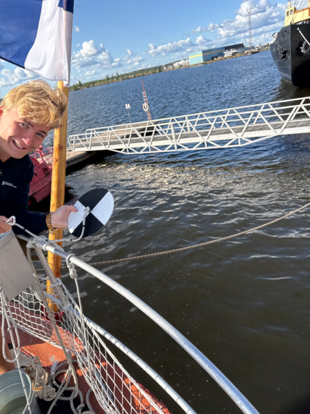 Tiedosto:Kotkan edusta, Sunilanlahti-Valtakunnallinen sinileväseuranta (Suomen merimuseo)-ObsIMG-202508131635-1755092261809.png