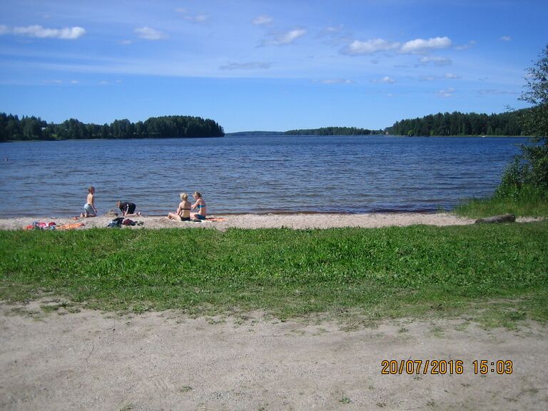 Lehdesmaen uimaranta.JPG