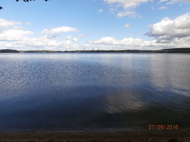 Tiedosto:Liessaaresta Lohjan suuntaan.JPG