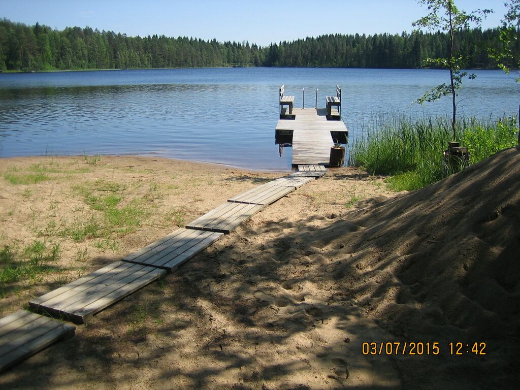 Vaataiskylan lava Sieramenjarvi.JPG