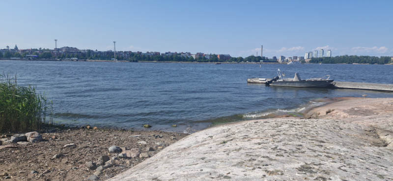 Tiedosto:Kruunuvuorenselkä-Katajanokanluodon uimapaikka-ObsIMG-202507191614-1752931014682.png