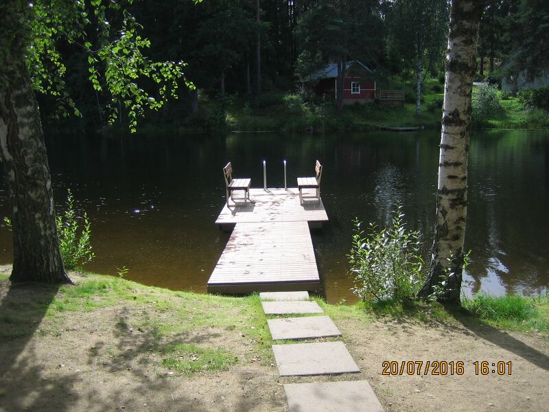 Tiedosto:Sarkeman uimaranta 1.JPG