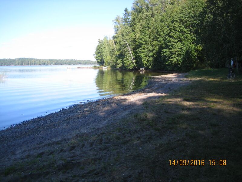 Tiedosto:Vohloisten uimaranta lannesta.JPG