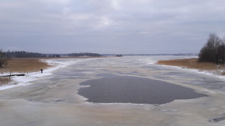 Kruunuvuorenselkä-Vanhankaupunginkosken suvanto-ObsICE-201701141230-13.jpg