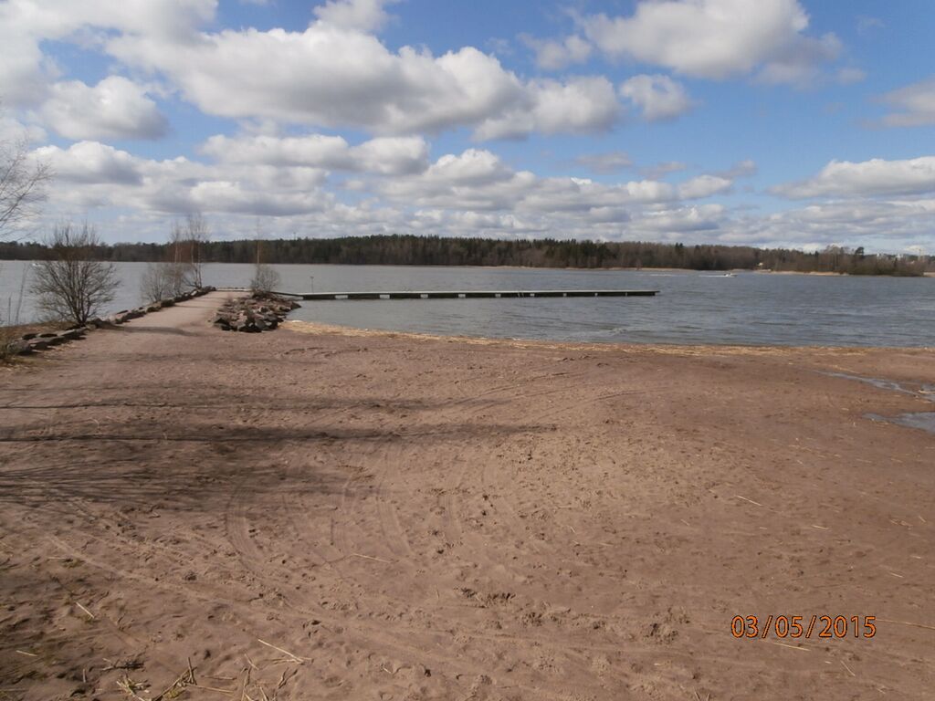 Tyrskyvuoren uimaranta 1.JPG