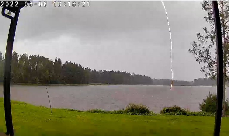 Salaman isku 13.18.20.png