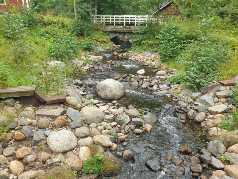 Tiedosto:Urpolanjoen valuma-alue (04.152)-Urpolan aarimaan puistoväylän silta-ObsIMG-202508260918-1756189380097.png