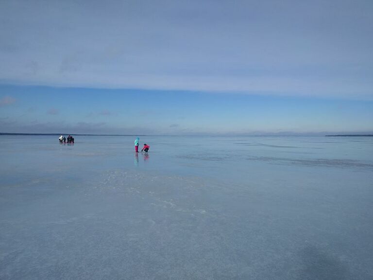 Pyhäjärvellä pilkillä.jpg
